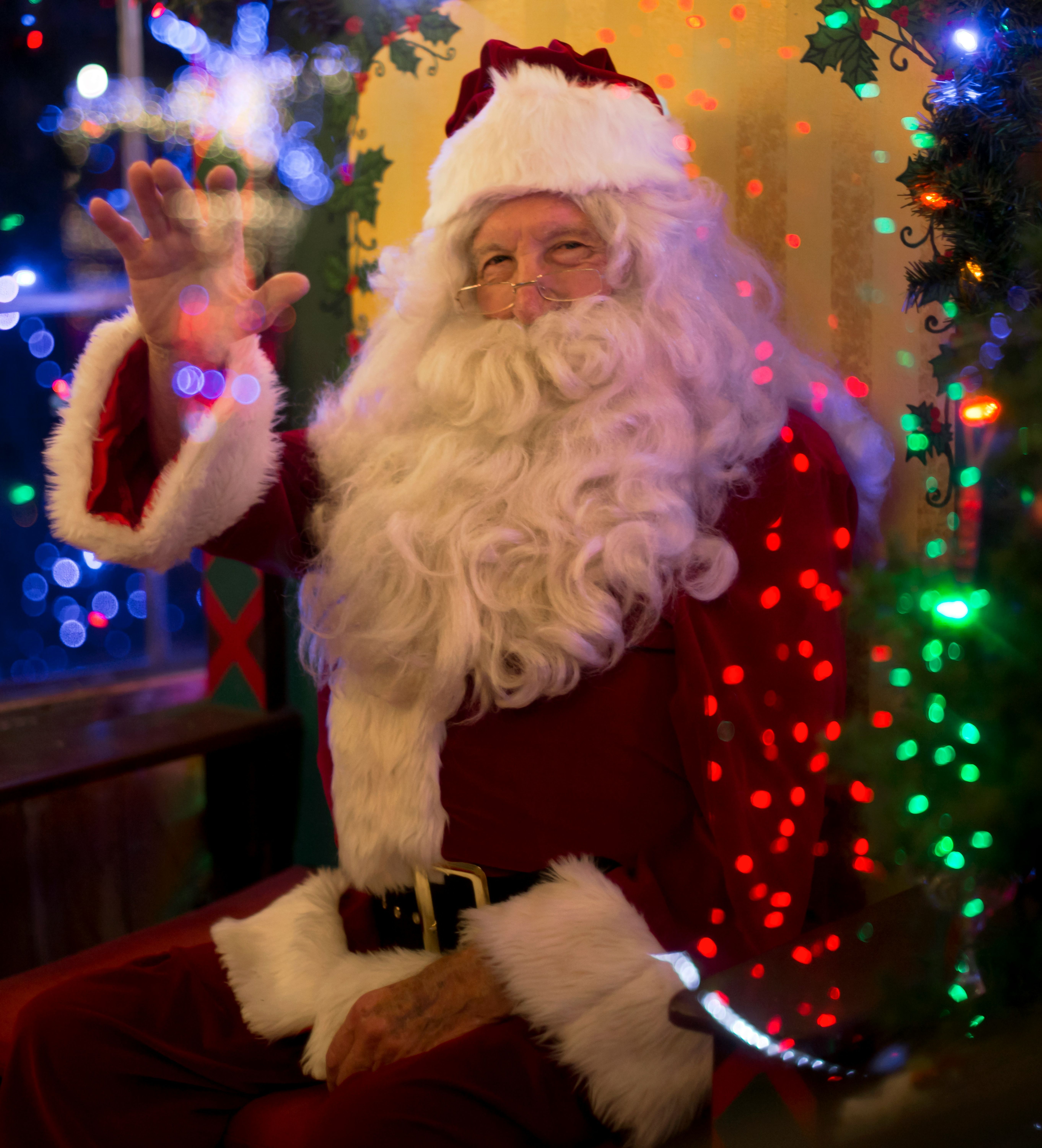 tim-mossholder-egV4ig2ZhpA-unsplash